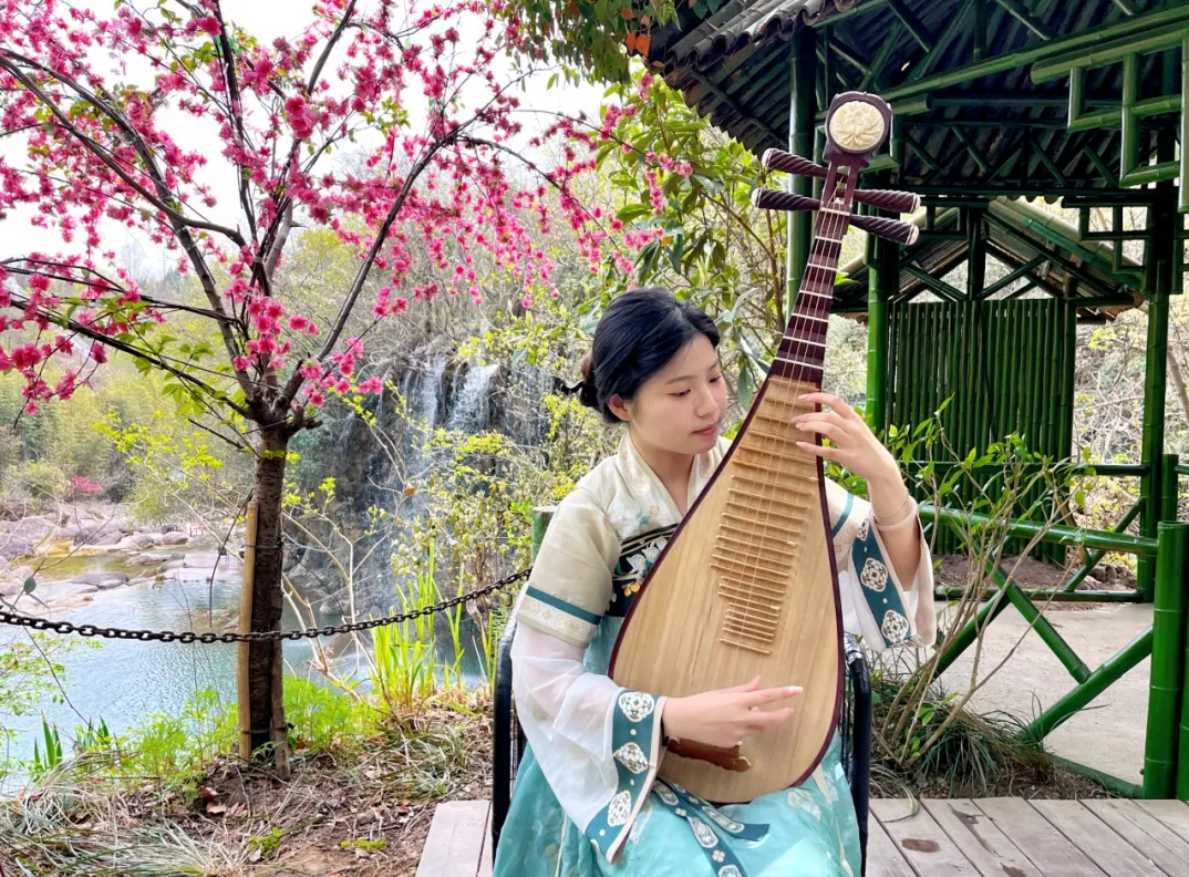 美人谷、绿林寨、通天峡景区将于1月4日停业改造(图2) 美人谷、绿林寨、通天峡景区将于1月4日停业改造(图2)
